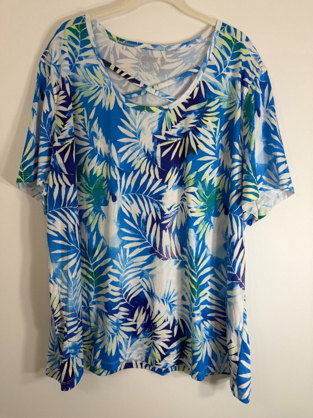 Reel Legends Crew Cross Neck Sport Shirt Womens Plus 3X Lightweight Blue Multi
